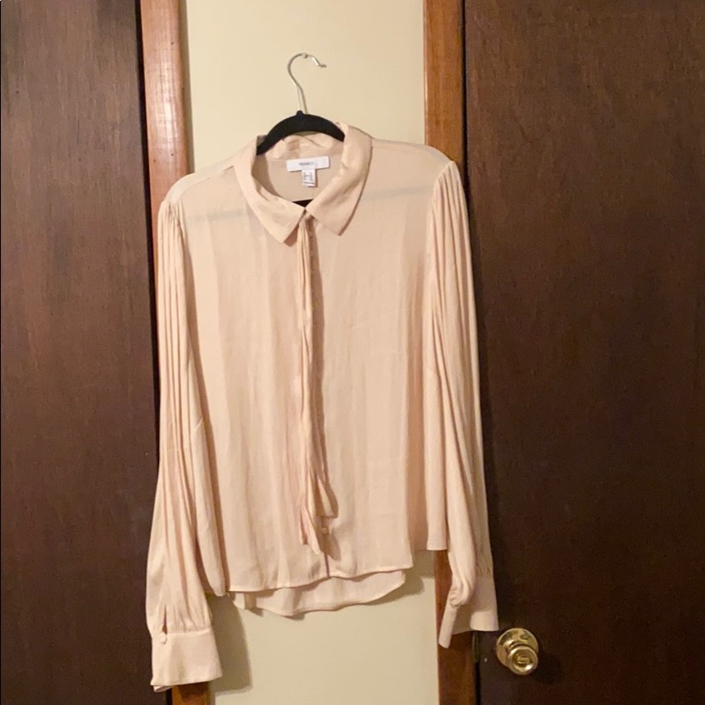 Plus Size Pussycat Bow Shirt